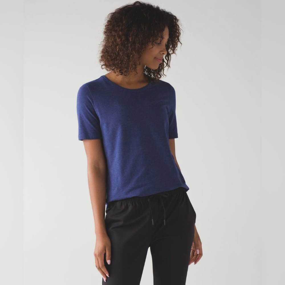 2/$40 - Lululemon Love Tee Short Sleeve Crew